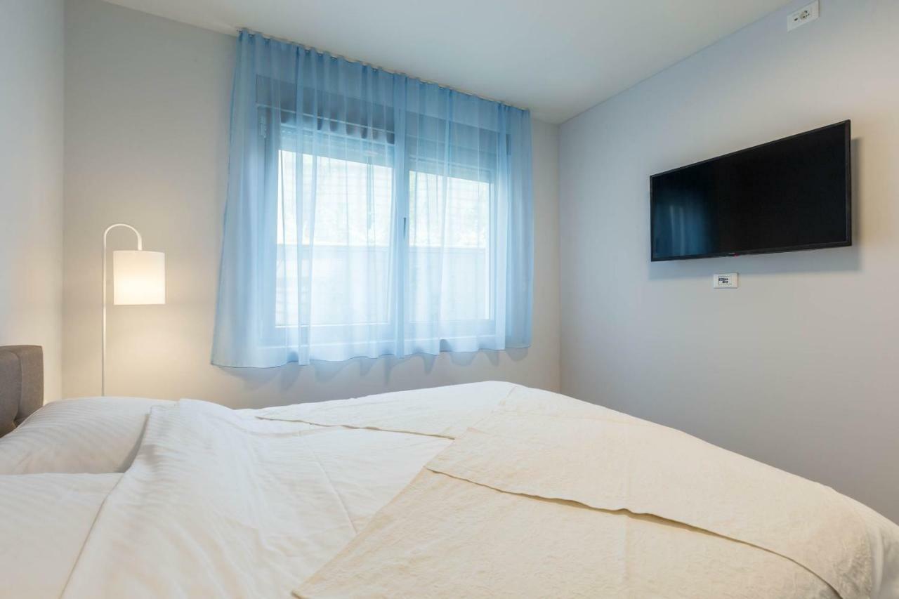 Abalone Apartments Dramalj Eksteriør bilde
